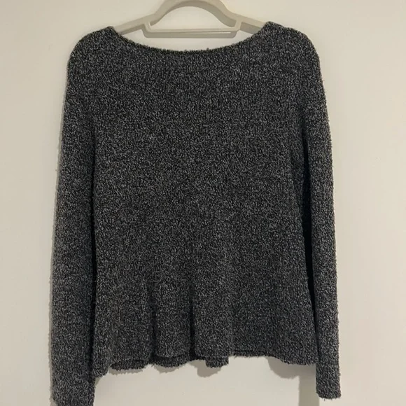 Eileen Fisher Merino Wool Cashmere Crew Gray Sweater Italian Yarn - Picture 6 of 6